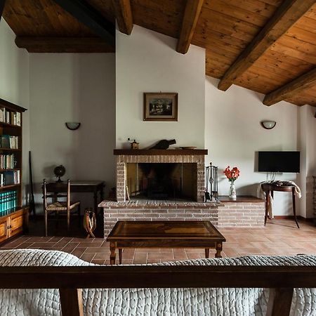 Casa Del Colle Apartment Casa Macehia Meli Екстериор снимка